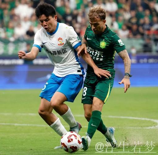 徐彬精准直塞 阿齐兹从容破门得分 徐彬精准直塞 阿齐兹从容破门得分